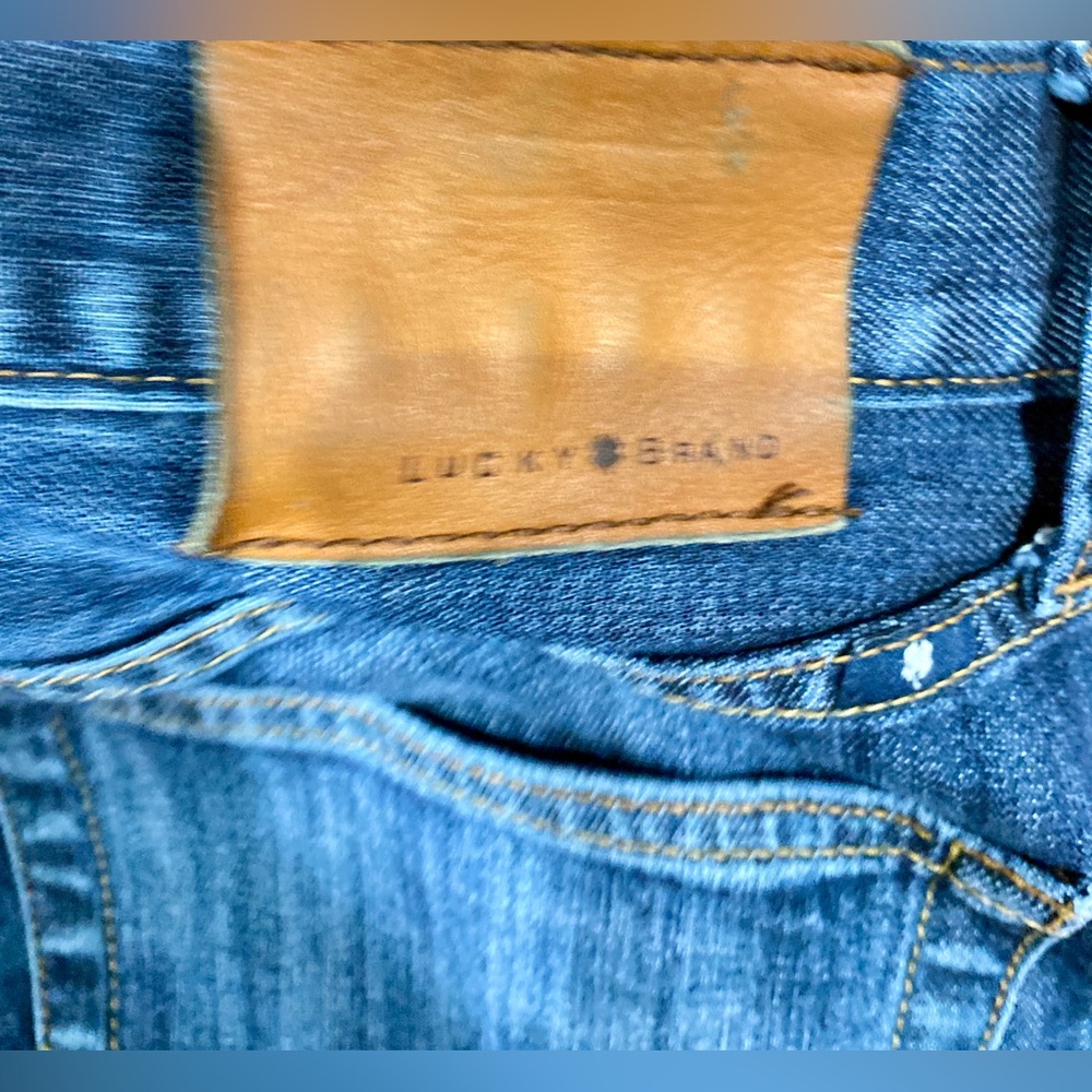 Lucky Brand Classic Blue Men's Jeans 32/34 straight  leg - Picture 13 of 15